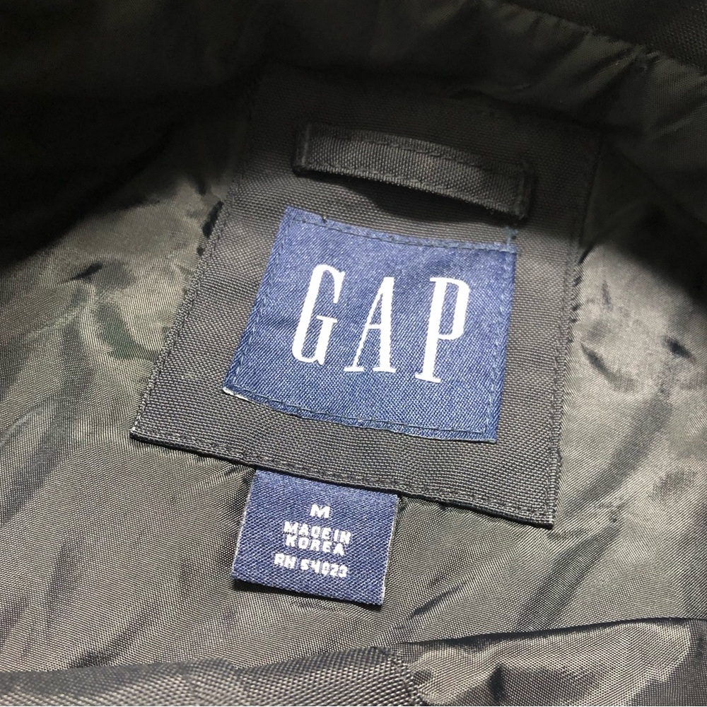 Gap Light Weight Coat - image 4